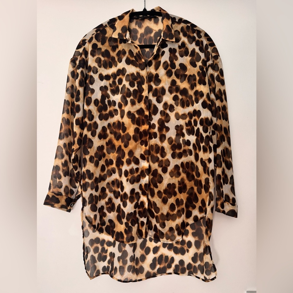 Zara Basic Animal Print Top